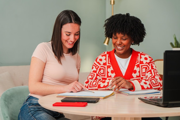 English language courses at Linguara